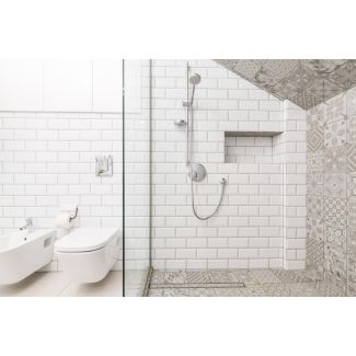 4 key levels when renovating a shower, or bath surrounds